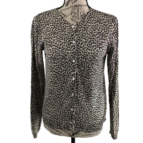 * August silk women’s medium leopard sweater - Picture 1 of 9